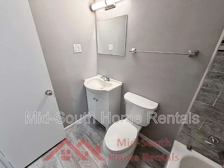 1775 Colonial Hills Dr — Photo 12