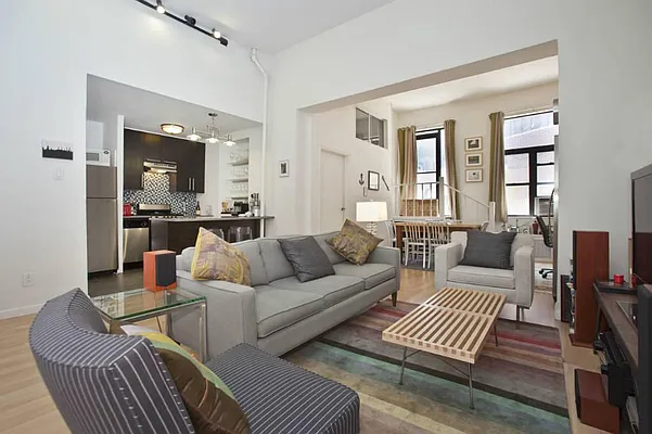 Rented by Living New York | media 15