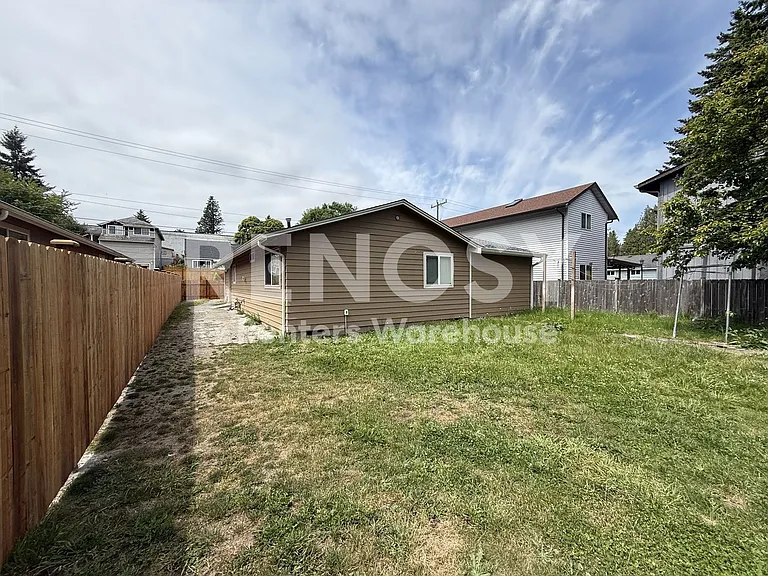 13412 Occidental Ave S — Photo 20