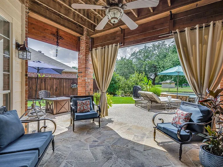 5901 Norfolk Ln — Photo 29