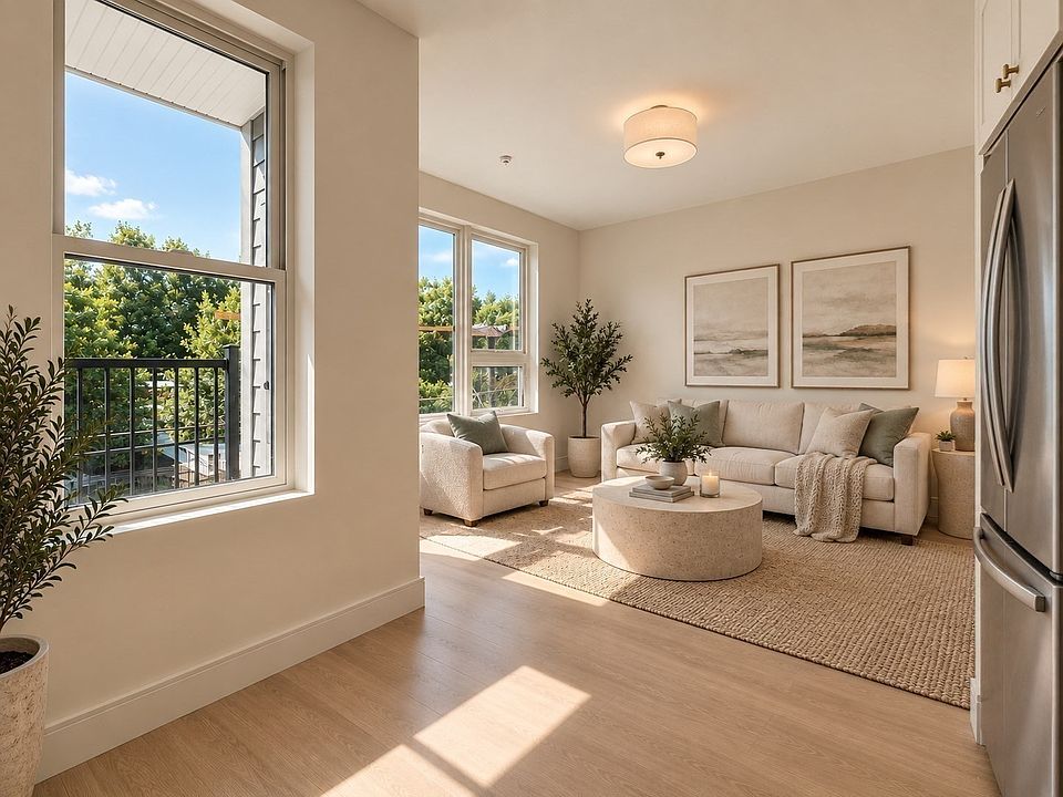 1st image of 28 Geneva St #206