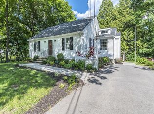 53 Huntington Ave, Weymouth, MA 02190