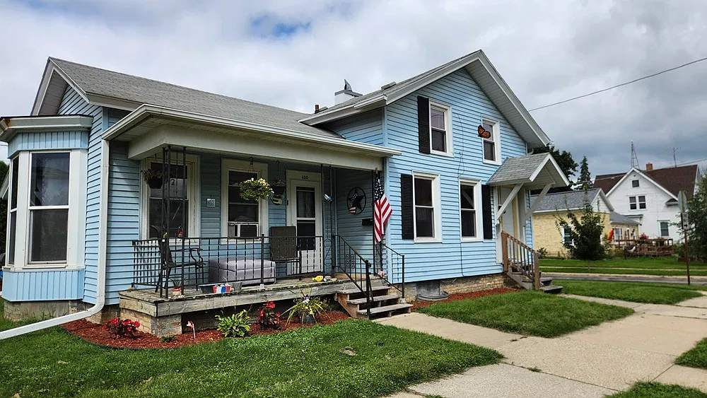 1 bed, 1.0 bath, $850 — Photo 2