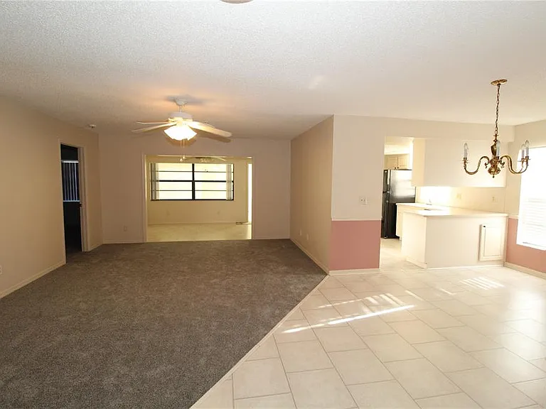 301 Bryce Ct — Photo 7