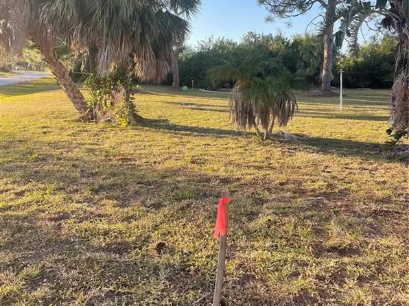 9098 Kestral Cir, Englewood, FL 34224