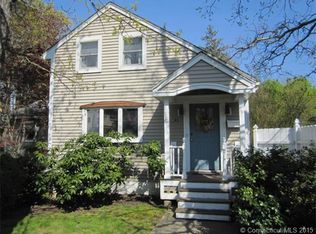 41 Nashawena Ave, West Haven, CT 06516