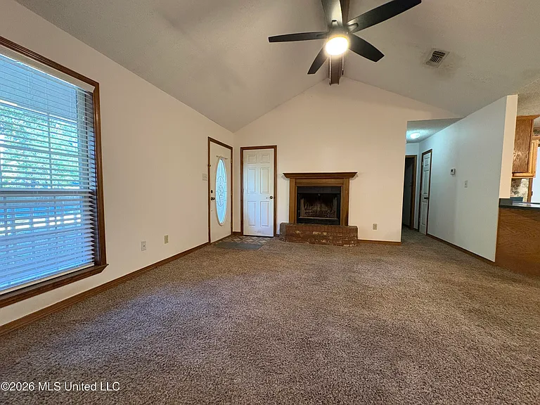 1508 Beachview Dr — Photo 7