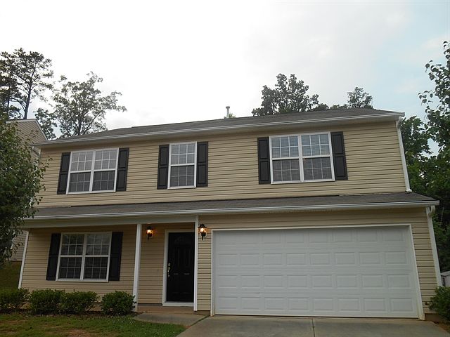 1st image of 709 Weeping Willow Dr