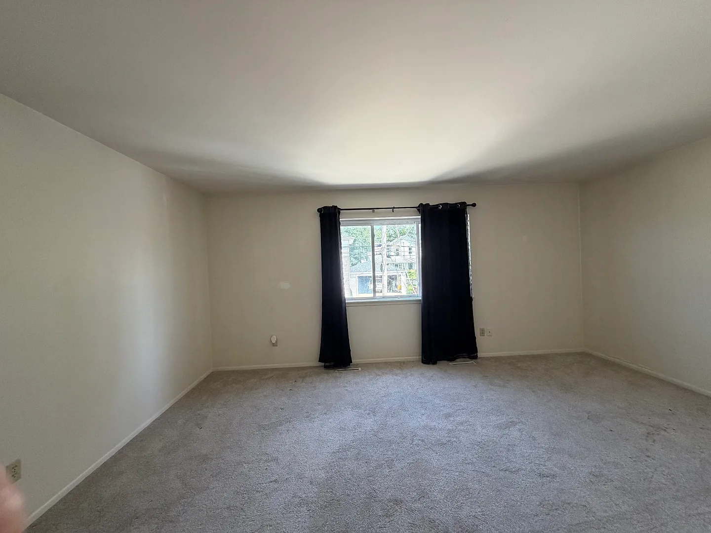 1 bed, 700 sqft, $1,575 — Photo 2