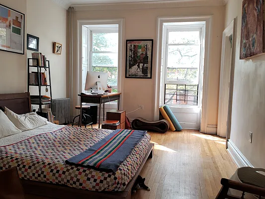 Rented by Avenue Sotheby's International Realty | media 9
