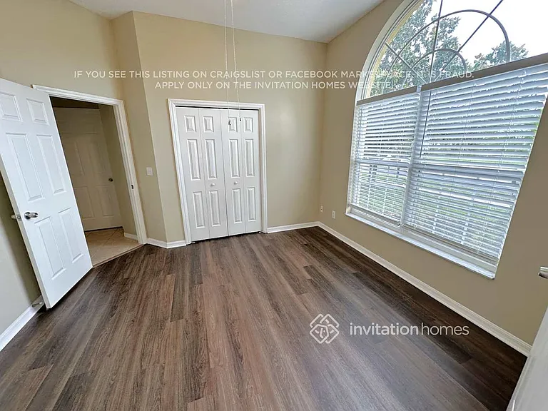 704 Tuscanny St — Photo 6