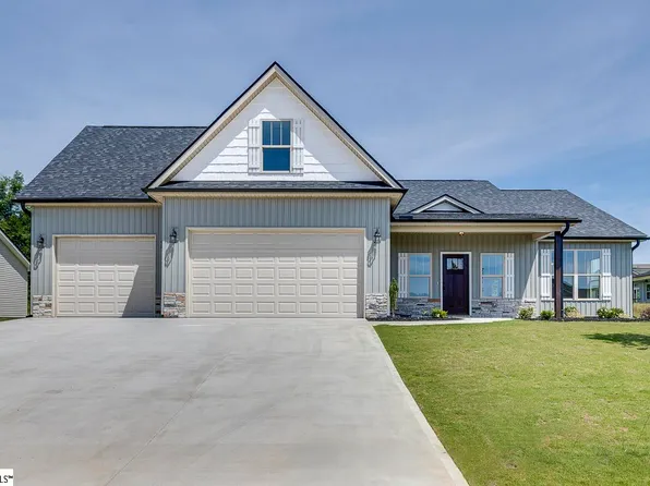 112 Legacy Ln, Pickens, SC 29671