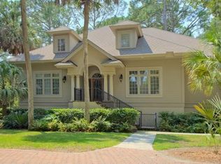 16 E Beach Lagoon Dr, Hilton Head Island, SC 29928
