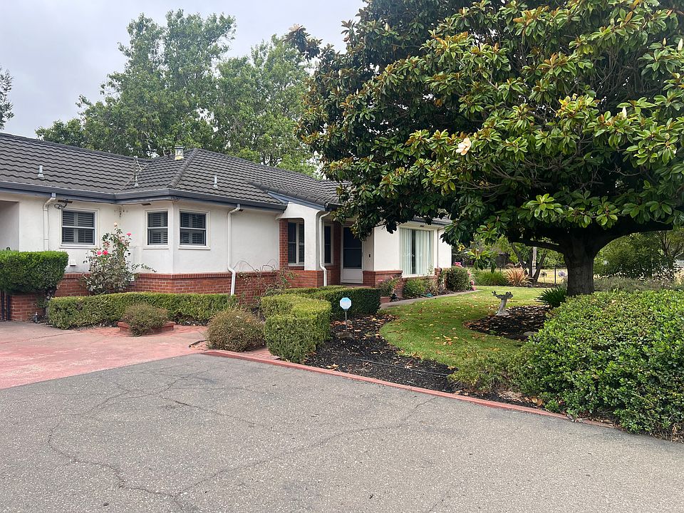 1st image of 3111 Stony Point Rd
