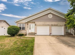 3324 Berwin Green Dr, Belleville, IL