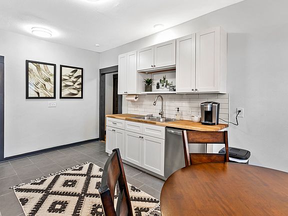 5th image of 1143 W 41st Ter #1