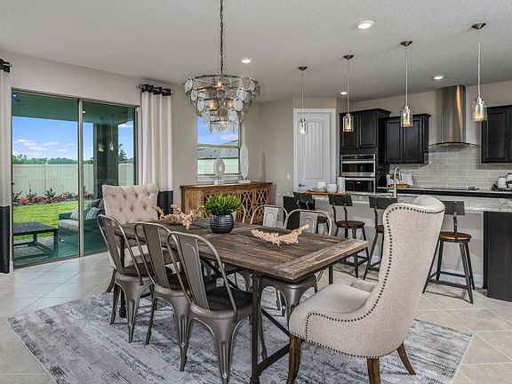 Cafe area, located right off the kitchen