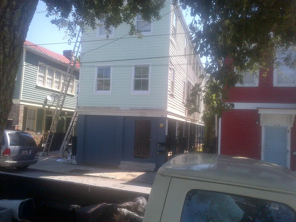 48 America St