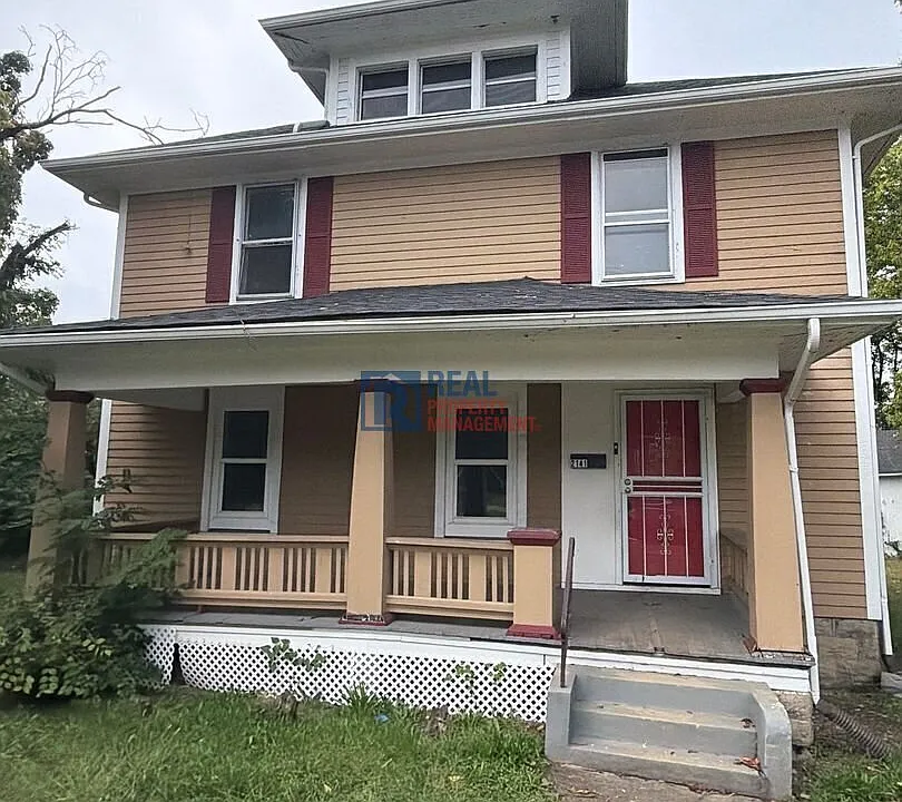 2141 Philadelphia Dr