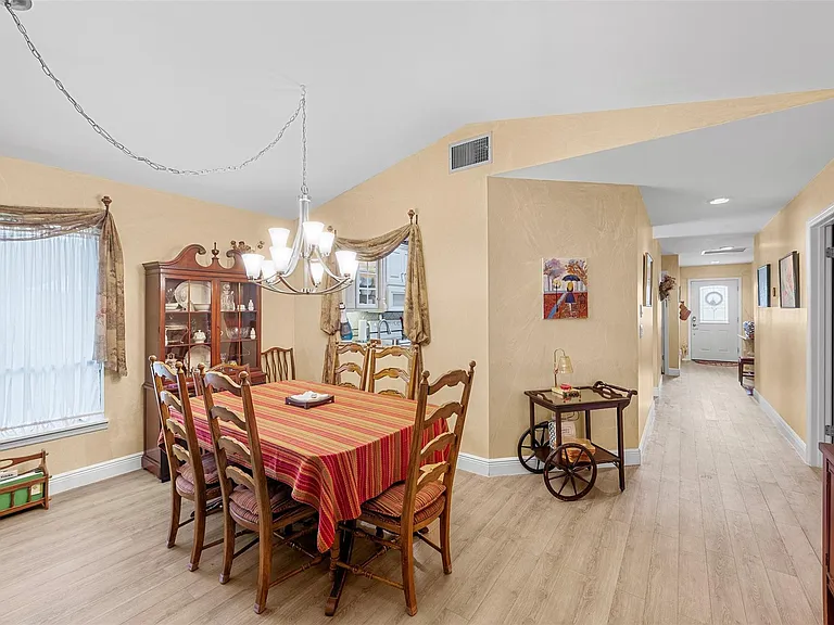 6809 SE Yorktown Dr — Photo 20