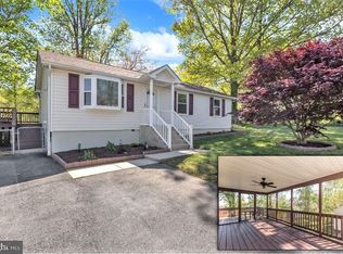 6571 10th St, Chesapeake Beach, MD 20732