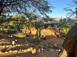 34880 S Panorama Cir, Black Canyon City, AZ 85324