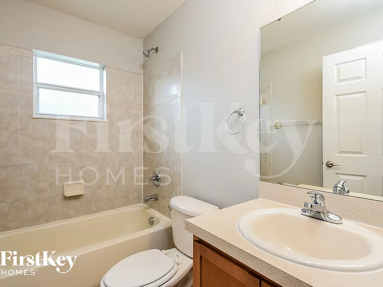 4736 Mandolin Loop — Photo 14