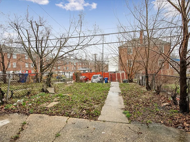 3914 Erdman Ave #1 — Photo 20