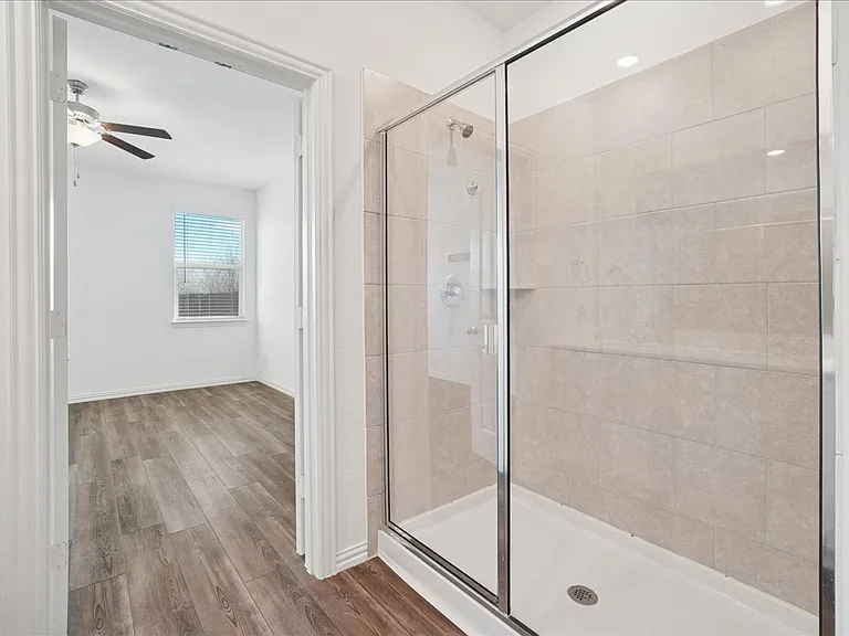 846 Sitwell Dr — Photo 19