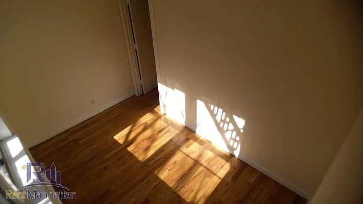 Rented by Rent Manhattan | media 3