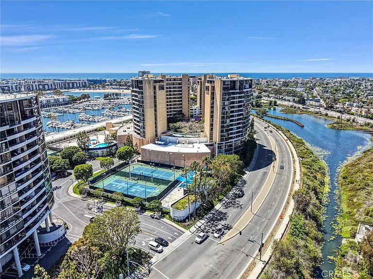 4337 Marina City Dr #149 — Photo 40