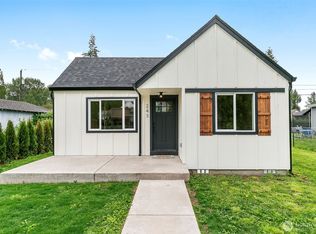 243 Carolina St, Longview, WA 98632