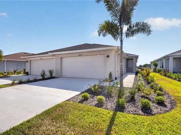 20559 Hazelnut CT S, LEHIGH ACRES, FL 33936