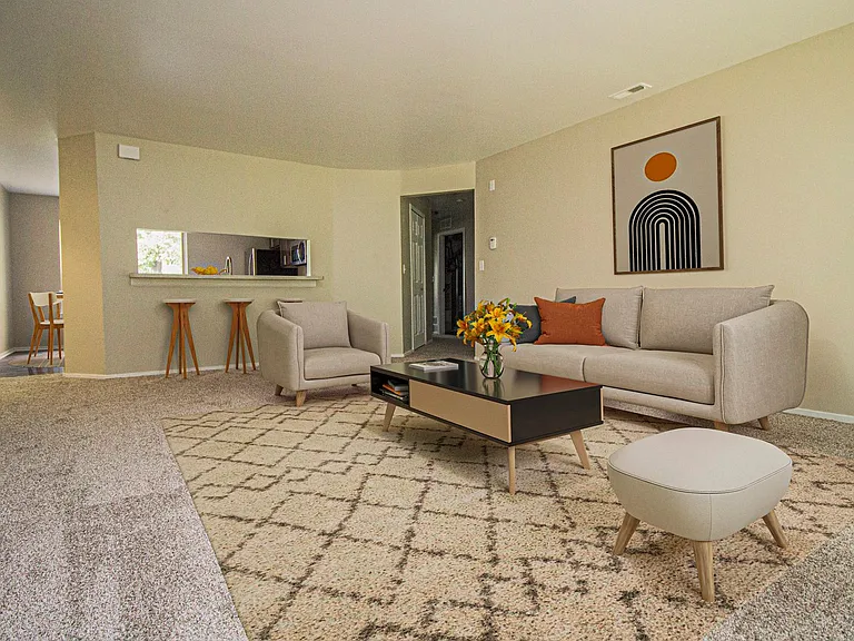 Boulevard Apartments — Photo 20