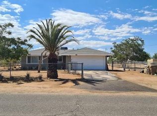 10396 5th St, Hesperia, CA 92345