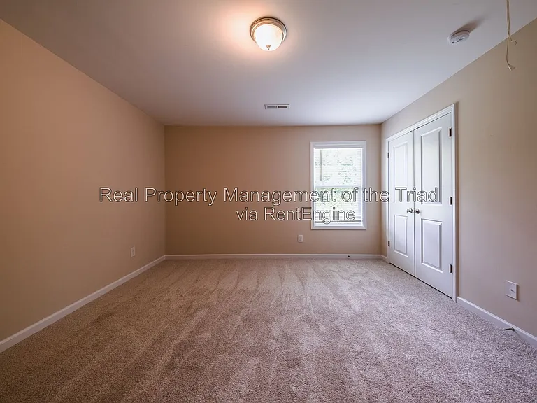832 Prince Edward Rd — Photo 29