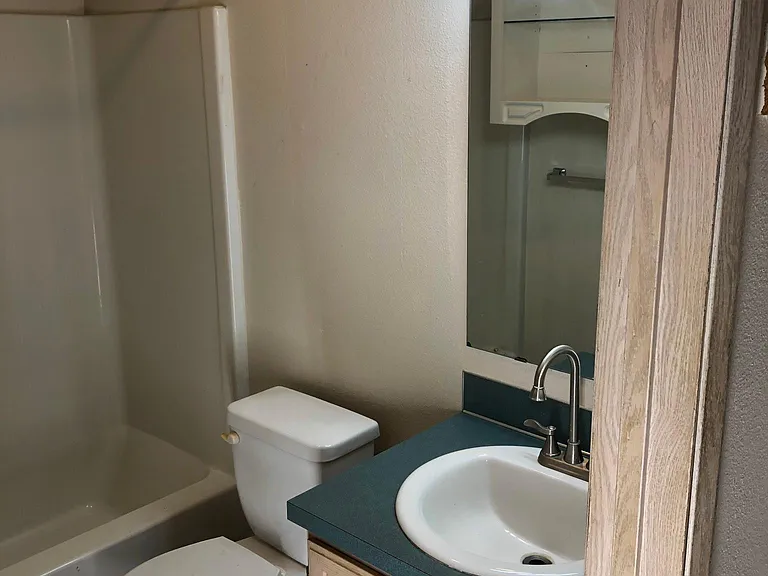 2813 J Ct SE #A — Photo 30