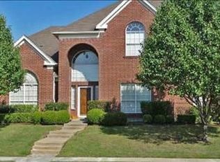 2112 McCoy Rd, Carrollton, TX 75006