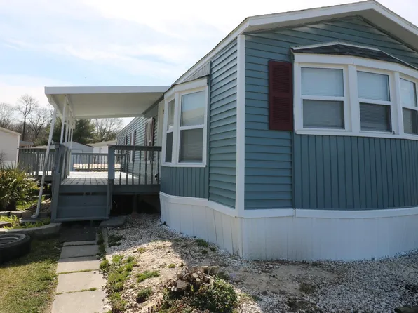 107 Cowhide Cir, Middle River, MD 21220