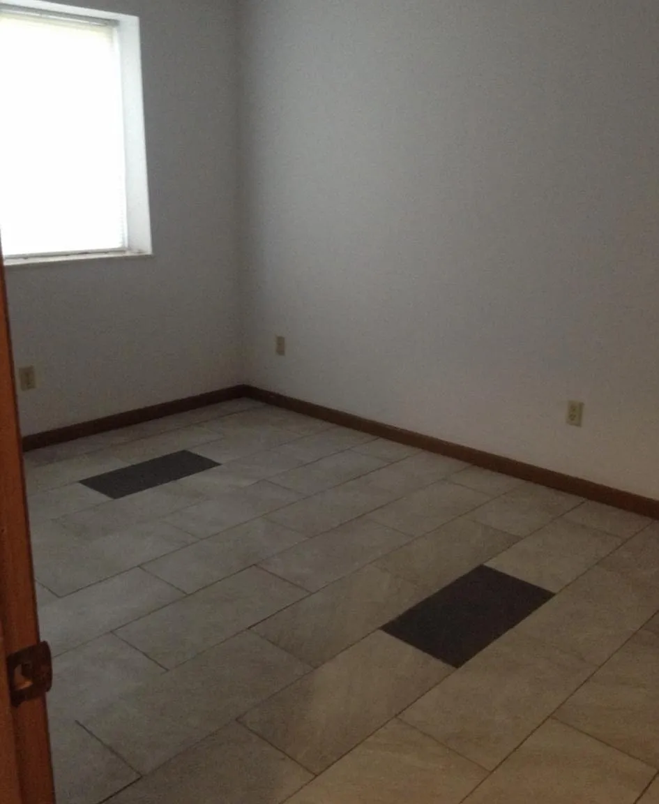 631 Vicksburg Drive — Photo 3