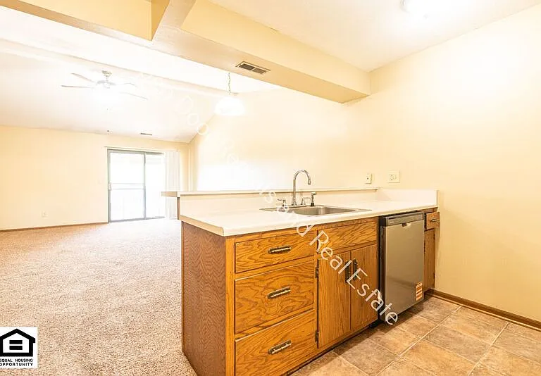 1000 Old Brick Rd #214 — Photo 7