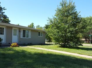 402 Clyde Ave, Wisconsin Rapids, WI 54494