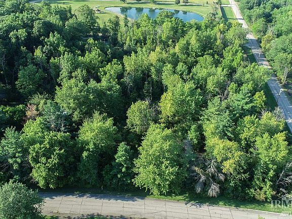 3rd image of 0 W Pineview Dr