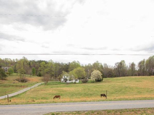 2312 Matthew Talbot Rd, Forest, VA 24551