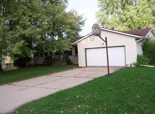 848 10th Ave, New Glarus, WI 53574