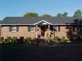 203 Old Woodlawn Rd, Greenwood, SC 29646