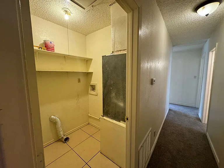 1301 Franz Dr — Photo 21