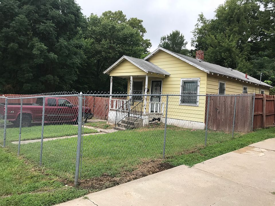 1st image of 5626 E 29th Ter