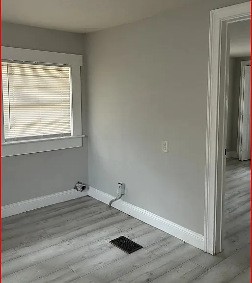 2344 Johnson Ave — Photo 3