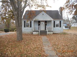 317 Woodlawn Ave, Aurora, IN 47001